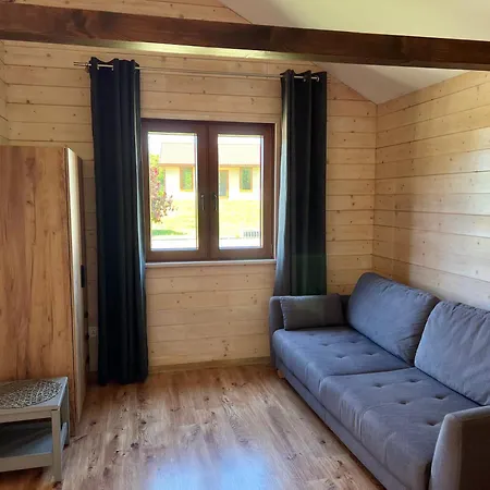 Mazurski بيت خشبي