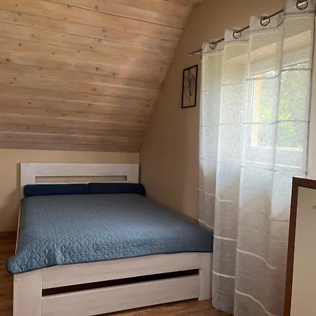 بيت خشبي Mazurski مارونجوفو